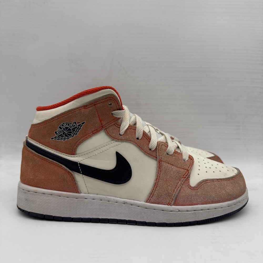 Nike Air Jordan 1 Mid Team Orange Black Sail White DV1336-800 Size 7 Y